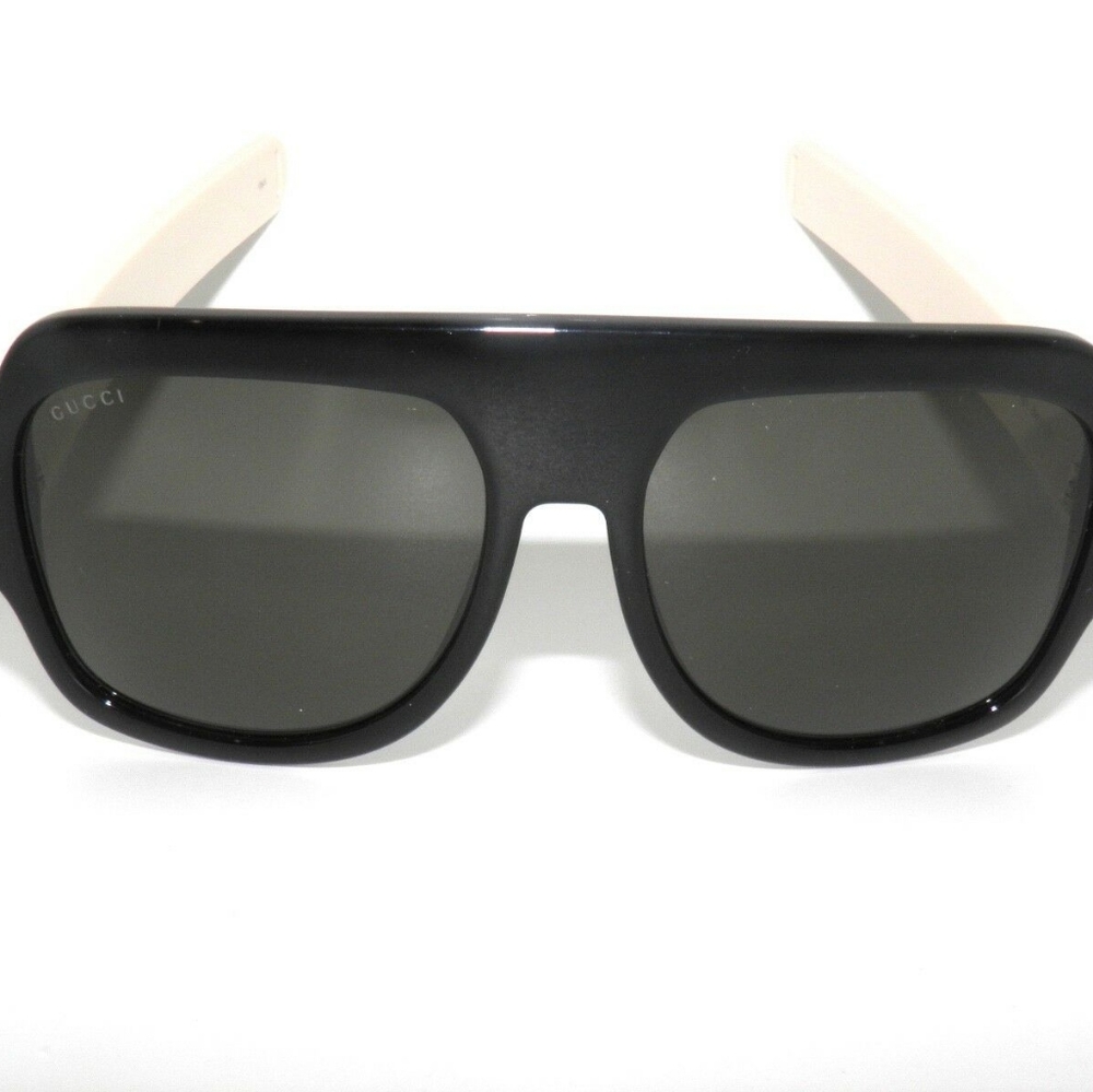Gucci 0255 GG0255S-001 Sunglasses - Picture 5 of 11